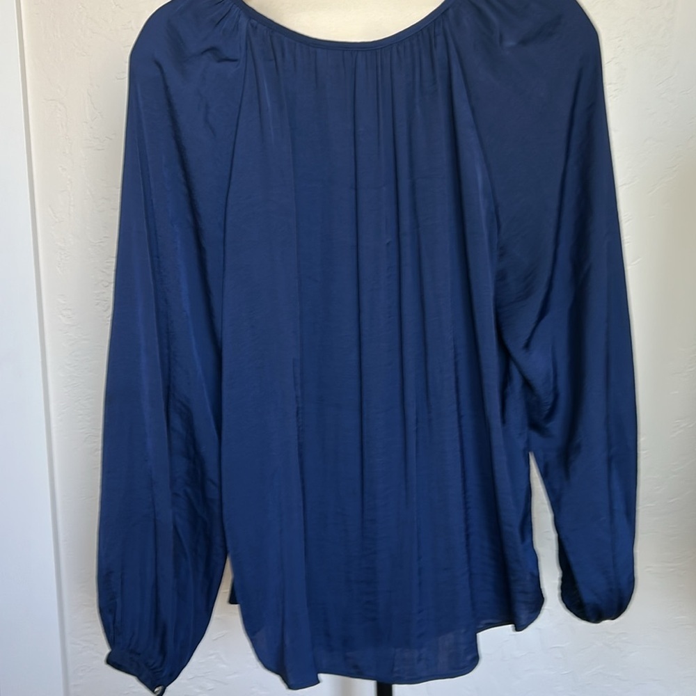 Jennifer Lopez, Long Sleeve Blouse, Size Medium, Dark Blue - Picture 3 of 4